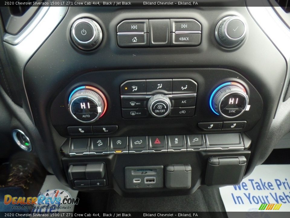 2020 Chevrolet Silverado 1500 LT Z71 Crew Cab 4x4 Black / Jet Black Photo #30