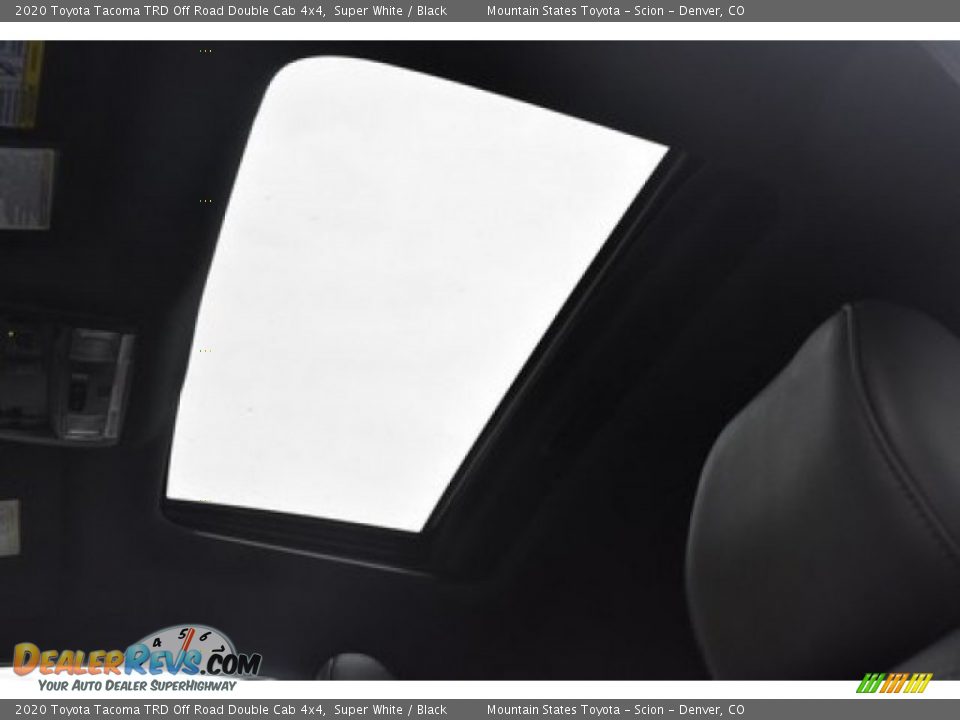 2020 Toyota Tacoma TRD Off Road Double Cab 4x4 Super White / Black Photo #8
