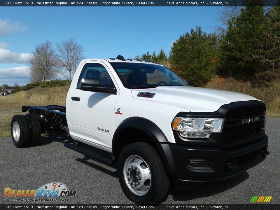 2020 Ram 5500 Tradesman Regular Cab 4x4 Chassis Bright White / Black/Diesel Gray Photo #4