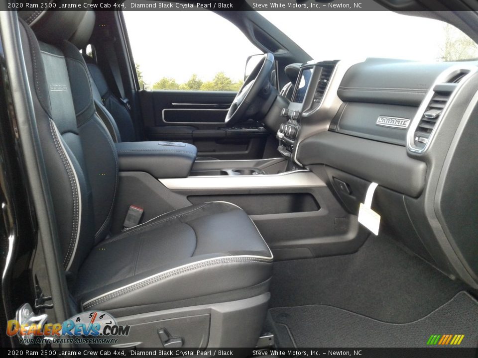 2020 Ram 2500 Laramie Crew Cab 4x4 Diamond Black Crystal Pearl / Black Photo #18