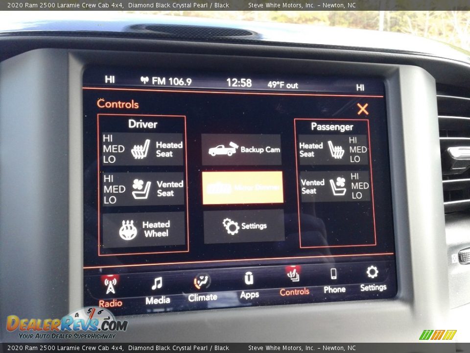 2020 Ram 2500 Laramie Crew Cab 4x4 Diamond Black Crystal Pearl / Black Photo #26