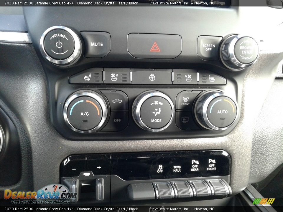 Controls of 2020 Ram 2500 Laramie Crew Cab 4x4 Photo #28