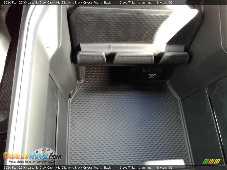 2020 Ram 2500 Laramie Crew Cab 4x4 Diamond Black Crystal Pearl / Black Photo #30