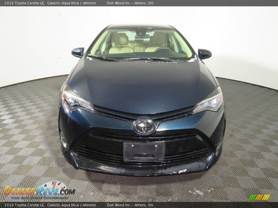 2019 Toyota Corolla LE Galactic Aqua Mica / Almond Photo #4