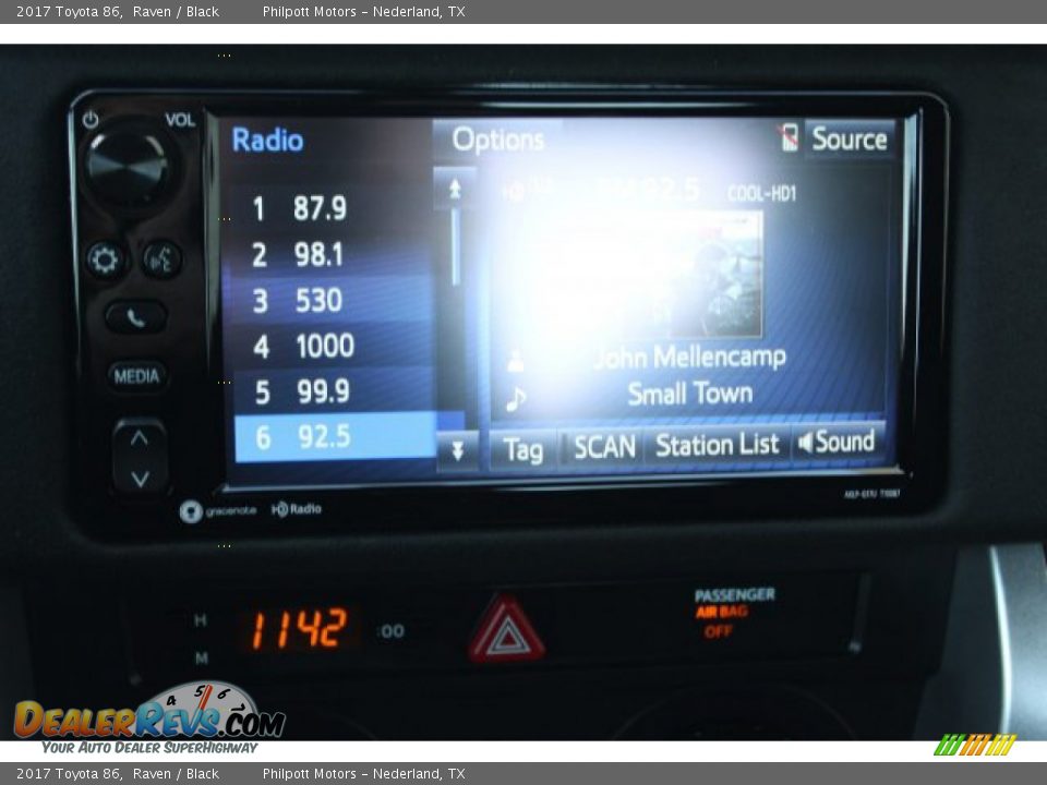 2017 Toyota 86 Raven / Black Photo #14