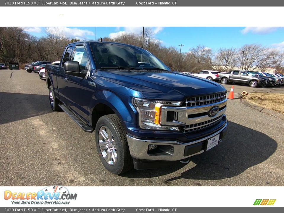 Front 3/4 View of 2020 Ford F150 XLT SuperCab 4x4 Photo #1
