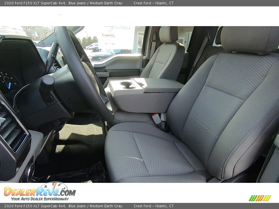 Front Seat of 2020 Ford F150 XLT SuperCab 4x4 Photo #11