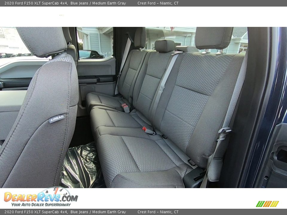 Rear Seat of 2020 Ford F150 XLT SuperCab 4x4 Photo #17