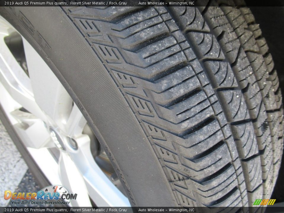 2019 Audi Q5 Premium Plus quattro Florett Silver Metallic / Rock Gray Photo #8