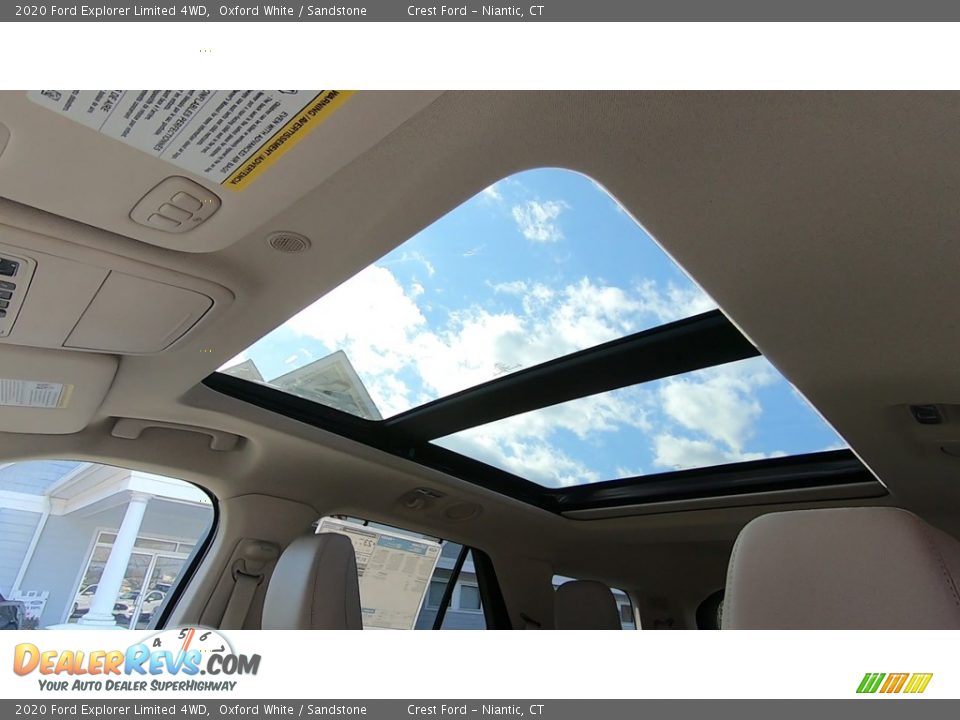 2020 Ford Explorer Limited 4WD Oxford White / Sandstone Photo #17