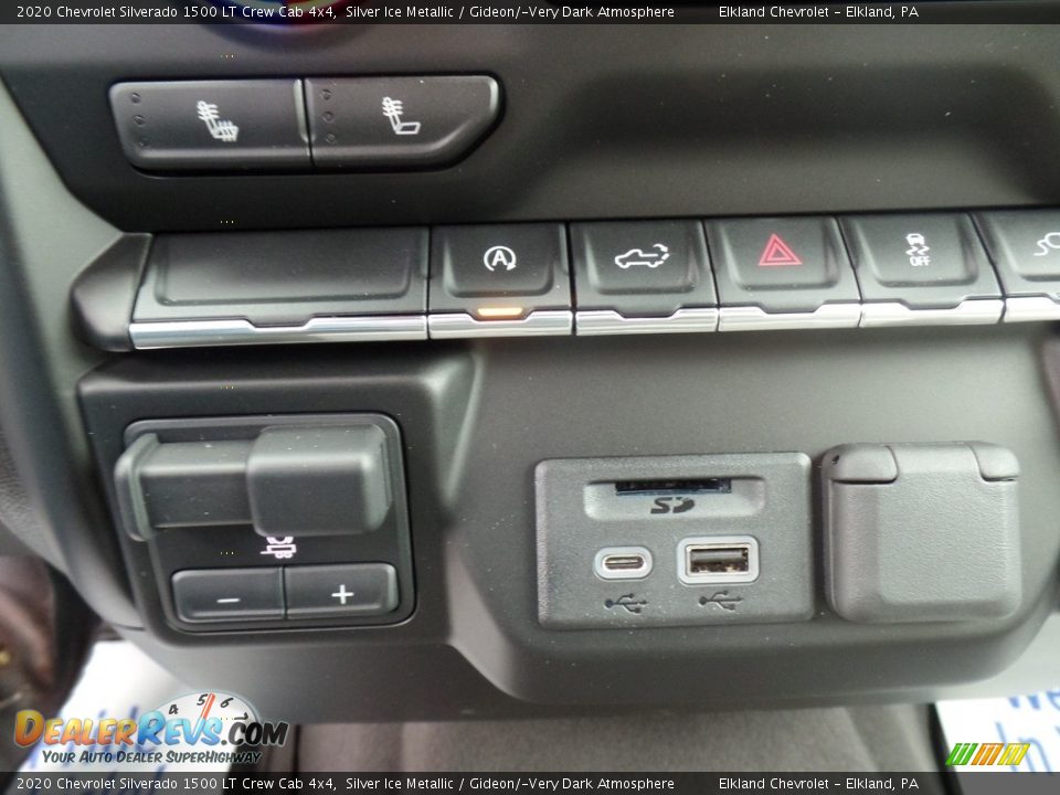 2020 Chevrolet Silverado 1500 LT Crew Cab 4x4 Silver Ice Metallic / Gideon/­Very Dark Atmosphere Photo #28