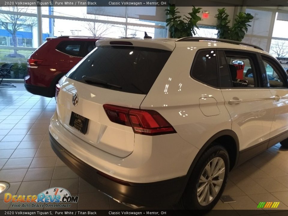 2020 Volkswagen Tiguan S Pure White / Titan Black Photo #3