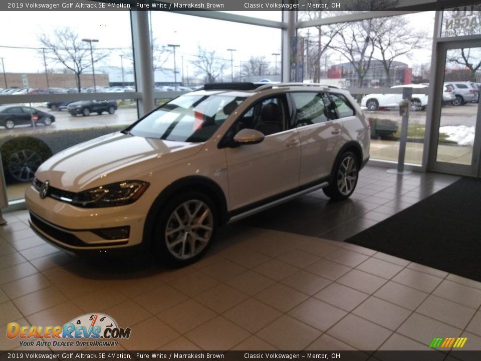 2019 Volkswagen Golf Alltrack SE 4Motion Pure White / Marrakesh Brown Photo #2