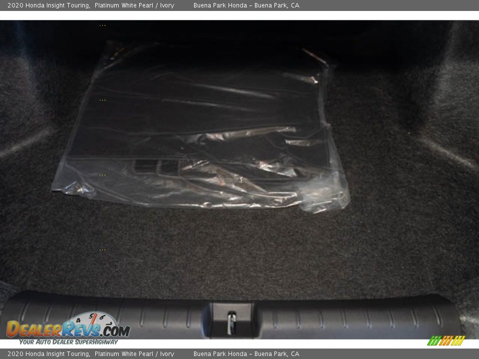 2020 Honda Insight Touring Platinum White Pearl / Ivory Photo #29