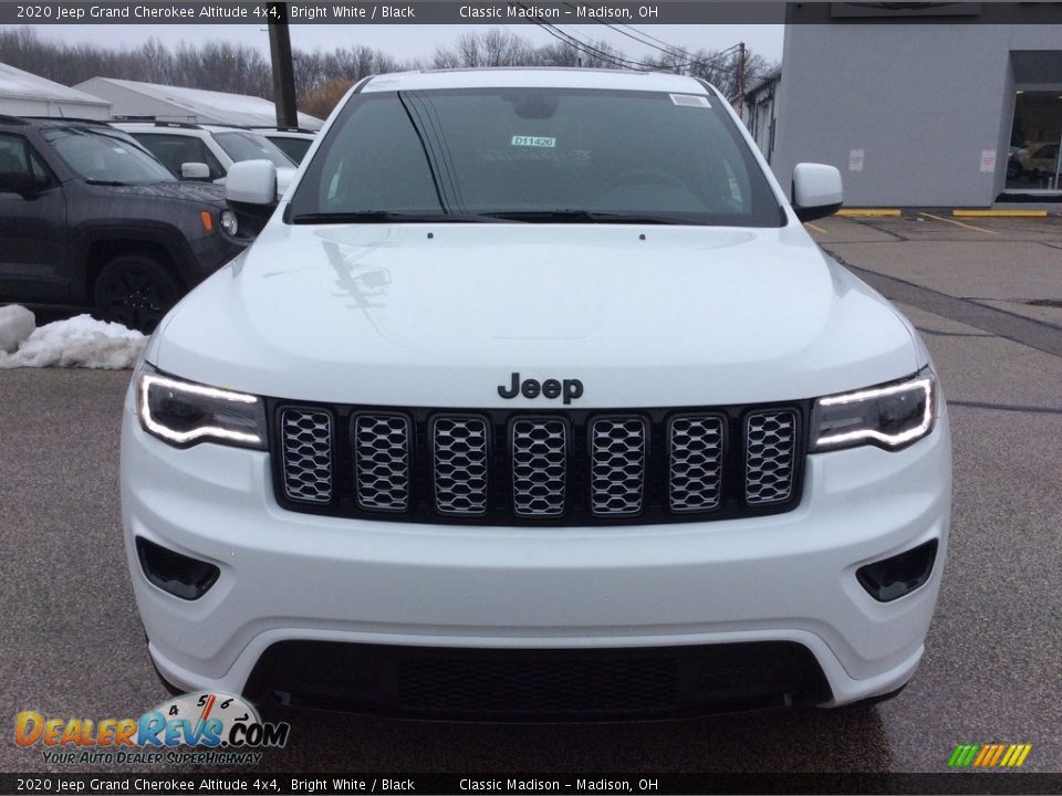 2020 Jeep Grand Cherokee Altitude 4x4 Bright White / Black Photo #4