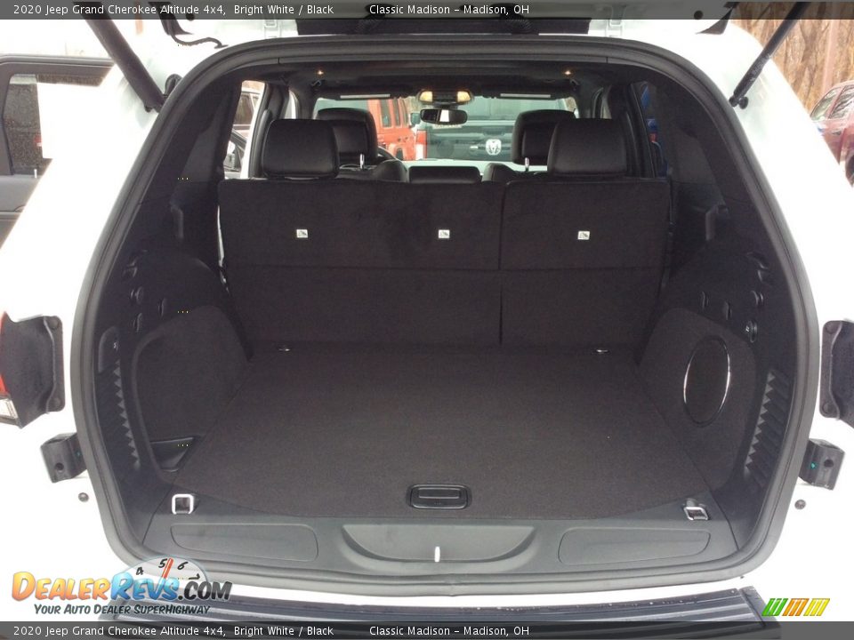 2020 Jeep Grand Cherokee Altitude 4x4 Bright White / Black Photo #19