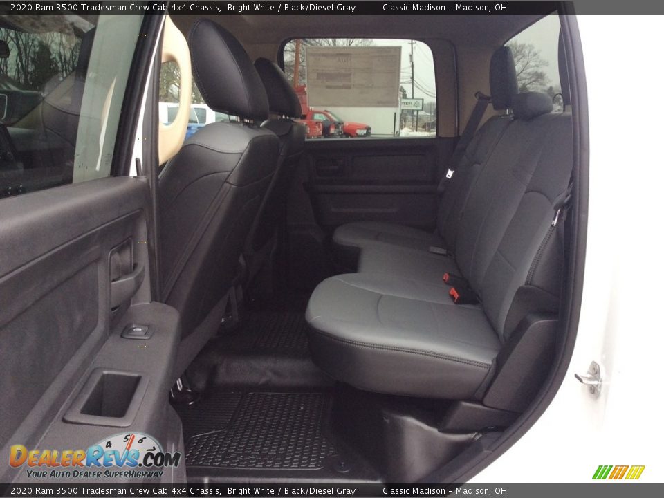 2020 Ram 3500 Tradesman Crew Cab 4x4 Chassis Bright White / Black/Diesel Gray Photo #14