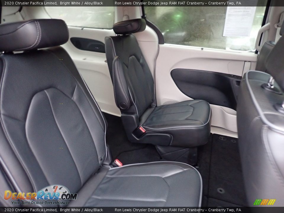 2020 Chrysler Pacifica Limited Bright White / Alloy/Black Photo #13