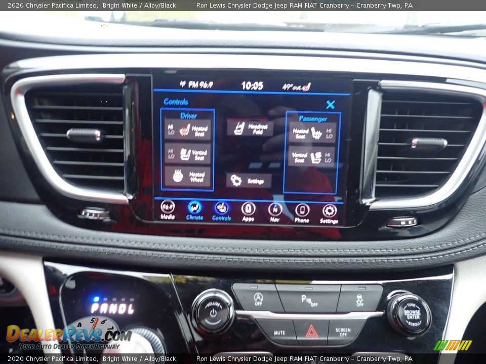 2020 Chrysler Pacifica Limited Bright White / Alloy/Black Photo #17