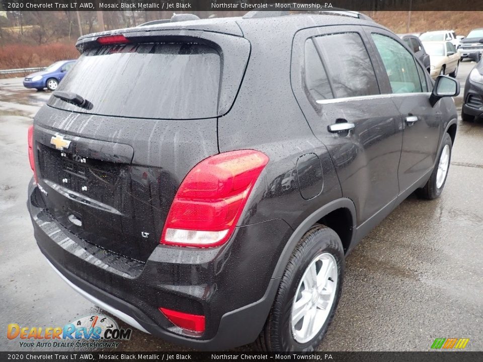 2020 Chevrolet Trax LT AWD Mosaic Black Metallic / Jet Black Photo #5