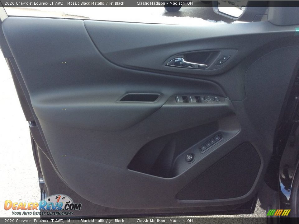 2020 Chevrolet Equinox LT AWD Mosaic Black Metallic / Jet Black Photo #10