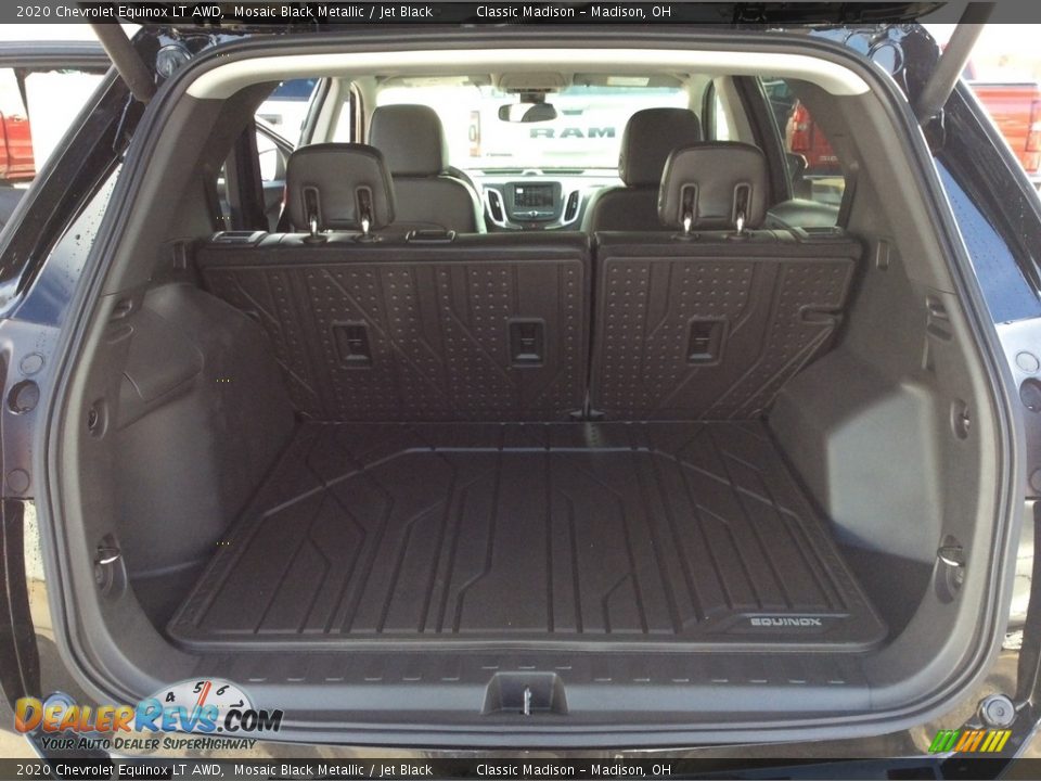 2020 Chevrolet Equinox LT AWD Mosaic Black Metallic / Jet Black Photo #22
