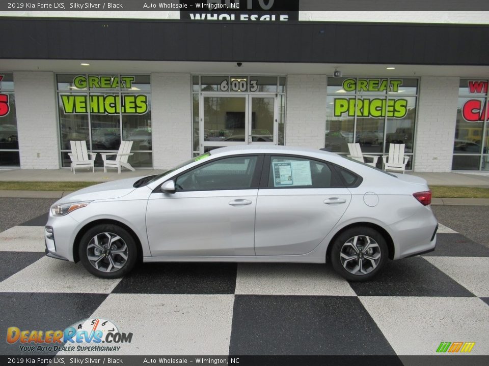 2019 Kia Forte LXS Silky Silver / Black Photo #1