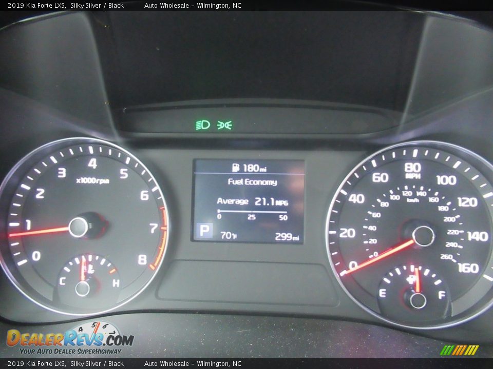2019 Kia Forte LXS Silky Silver / Black Photo #16