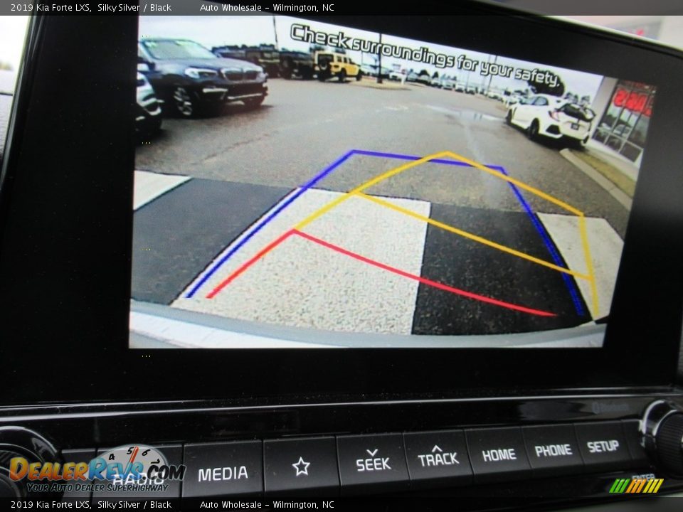 2019 Kia Forte LXS Silky Silver / Black Photo #18