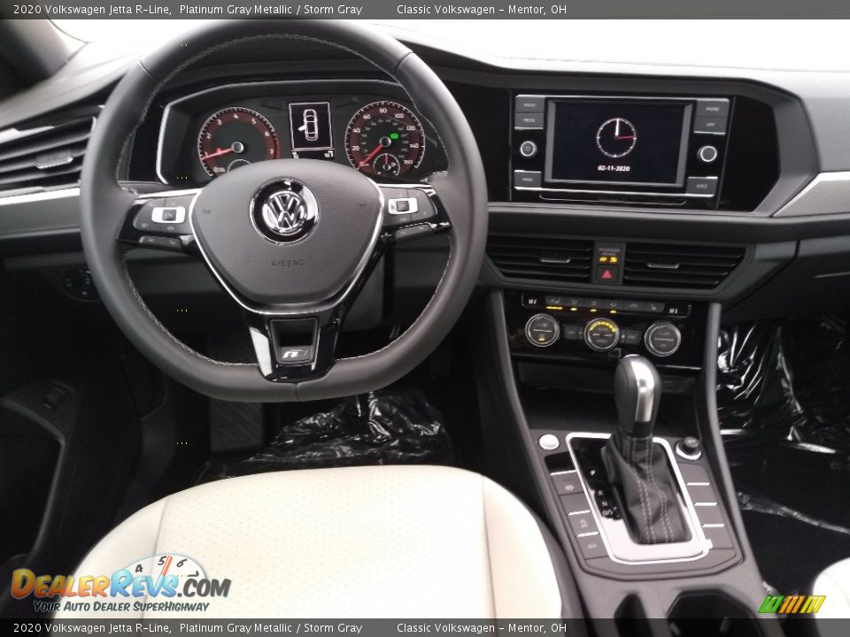 Dashboard of 2020 Volkswagen Jetta R-Line Photo #4