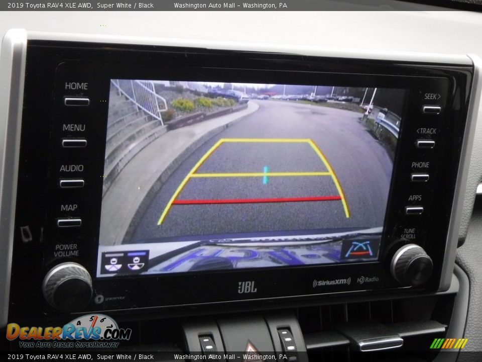 2019 Toyota RAV4 XLE AWD Super White / Black Photo #23