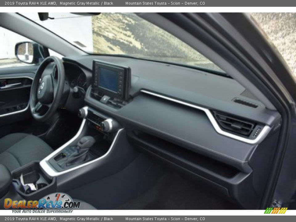 2019 Toyota RAV4 XLE AWD Magnetic Gray Metallic / Black Photo #15