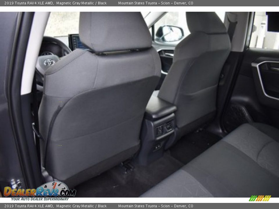 2019 Toyota RAV4 XLE AWD Magnetic Gray Metallic / Black Photo #18