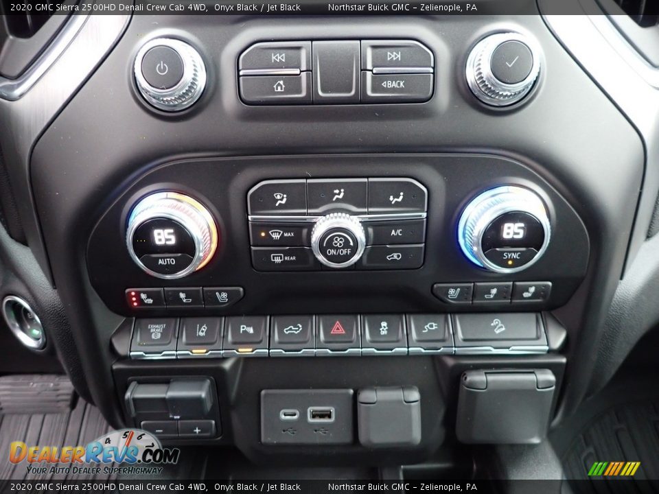 2020 GMC Sierra 2500HD Denali Crew Cab 4WD Onyx Black / Jet Black Photo #19