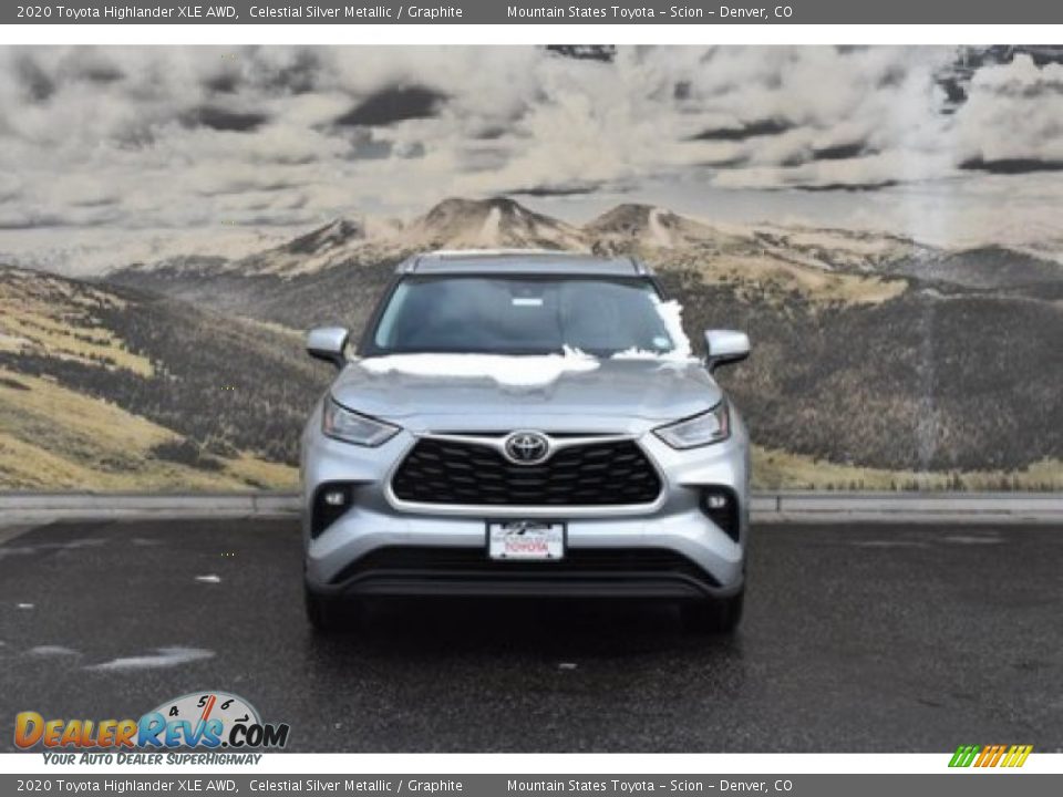 2020 Toyota Highlander XLE AWD Celestial Silver Metallic / Graphite Photo #2