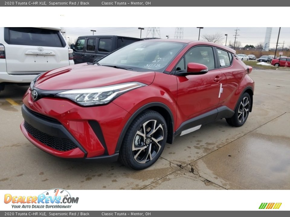 2020 Toyota C-HR XLE Supersonic Red / Black Photo #1