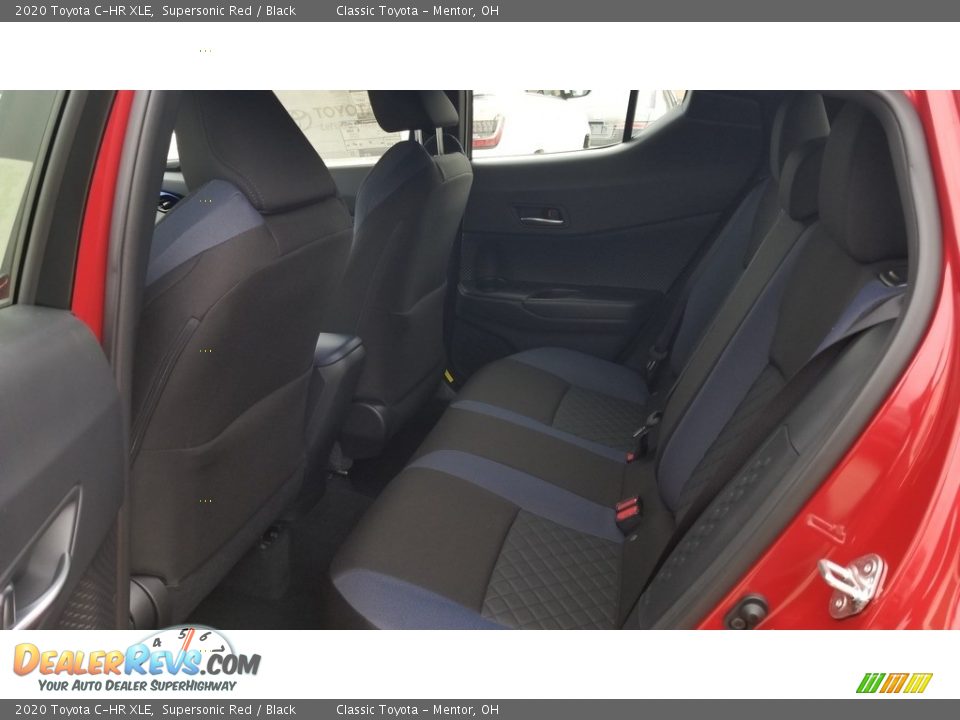 2020 Toyota C-HR XLE Supersonic Red / Black Photo #3