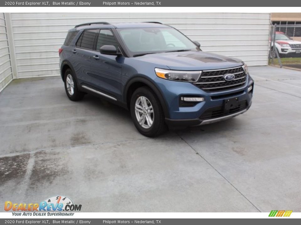 2020 Ford Explorer XLT Blue Metallic / Ebony Photo #2