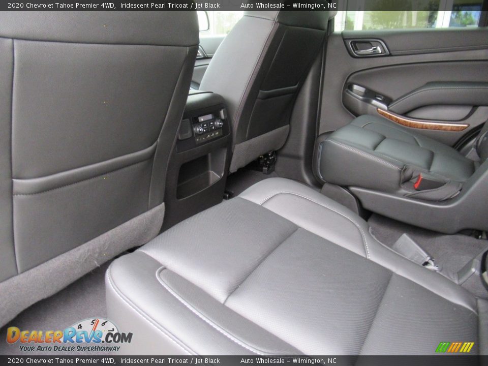 2020 Chevrolet Tahoe Premier 4WD Iridescent Pearl Tricoat / Jet Black Photo #10