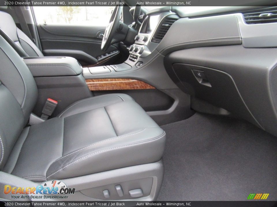 2020 Chevrolet Tahoe Premier 4WD Iridescent Pearl Tricoat / Jet Black Photo #11