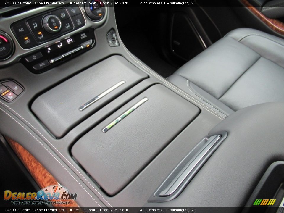 2020 Chevrolet Tahoe Premier 4WD Iridescent Pearl Tricoat / Jet Black Photo #19