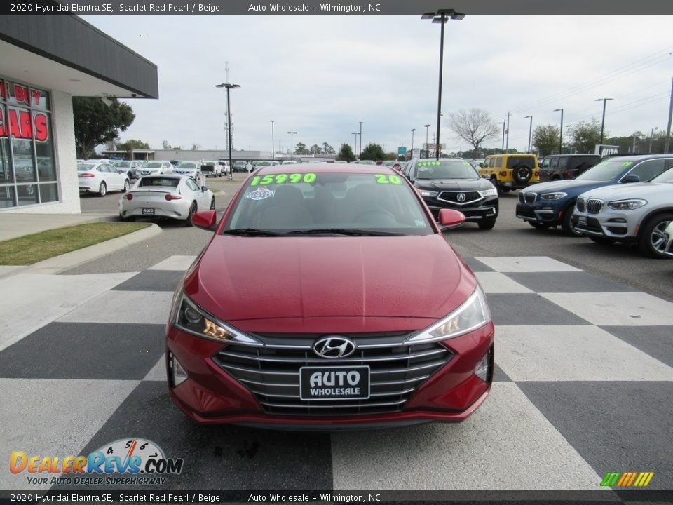 2020 Hyundai Elantra SE Scarlet Red Pearl / Beige Photo #2