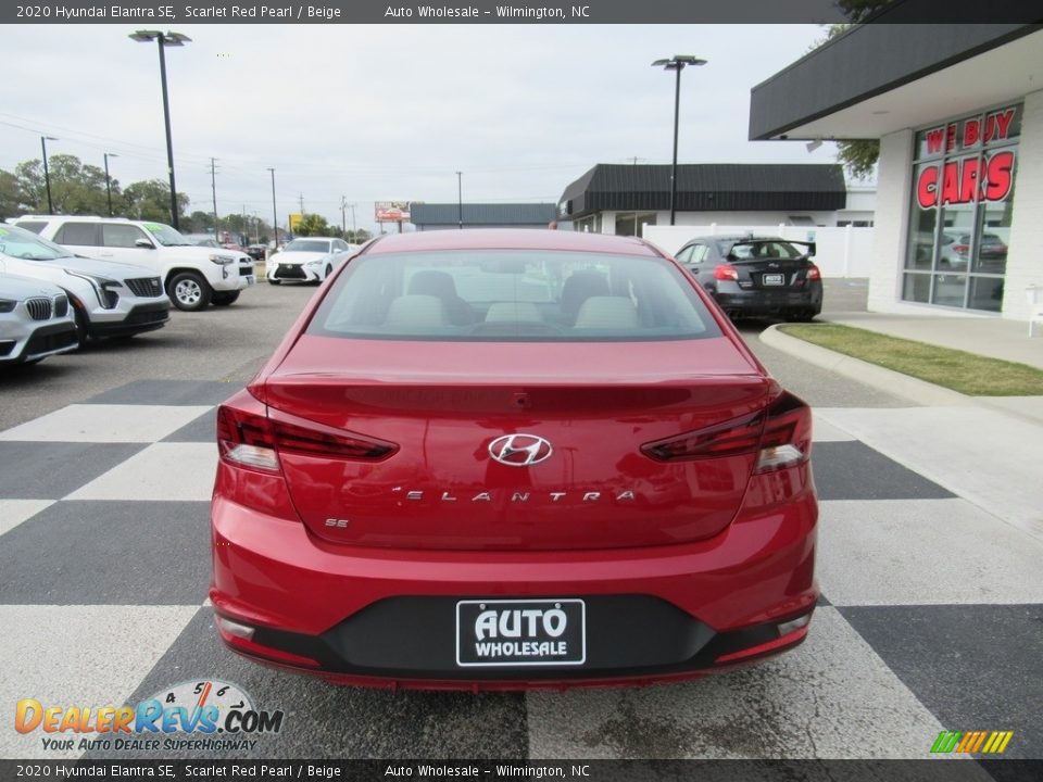 2020 Hyundai Elantra SE Scarlet Red Pearl / Beige Photo #4