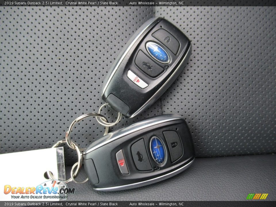 2019 Subaru Outback 2.5i Limited Crystal White Pearl / Slate Black Photo #20