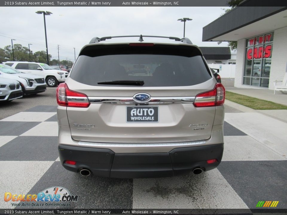 2019 Subaru Ascent Limited Tungsten Metallic / Warm Ivory Photo #4