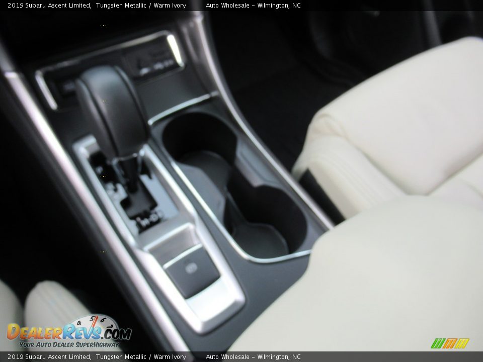 2019 Subaru Ascent Limited Tungsten Metallic / Warm Ivory Photo #20