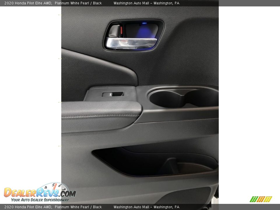2020 Honda Pilot Elite AWD Platinum White Pearl / Black Photo #17