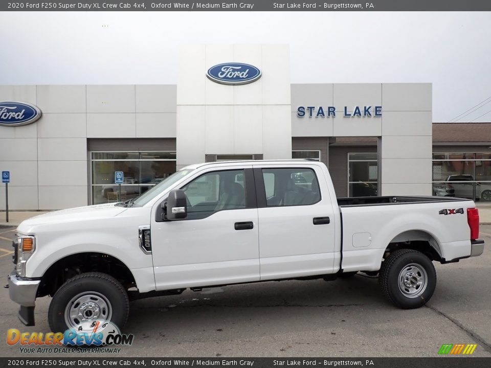 2020 Ford F250 Super Duty XL Crew Cab 4x4 Oxford White / Medium Earth Gray Photo #1