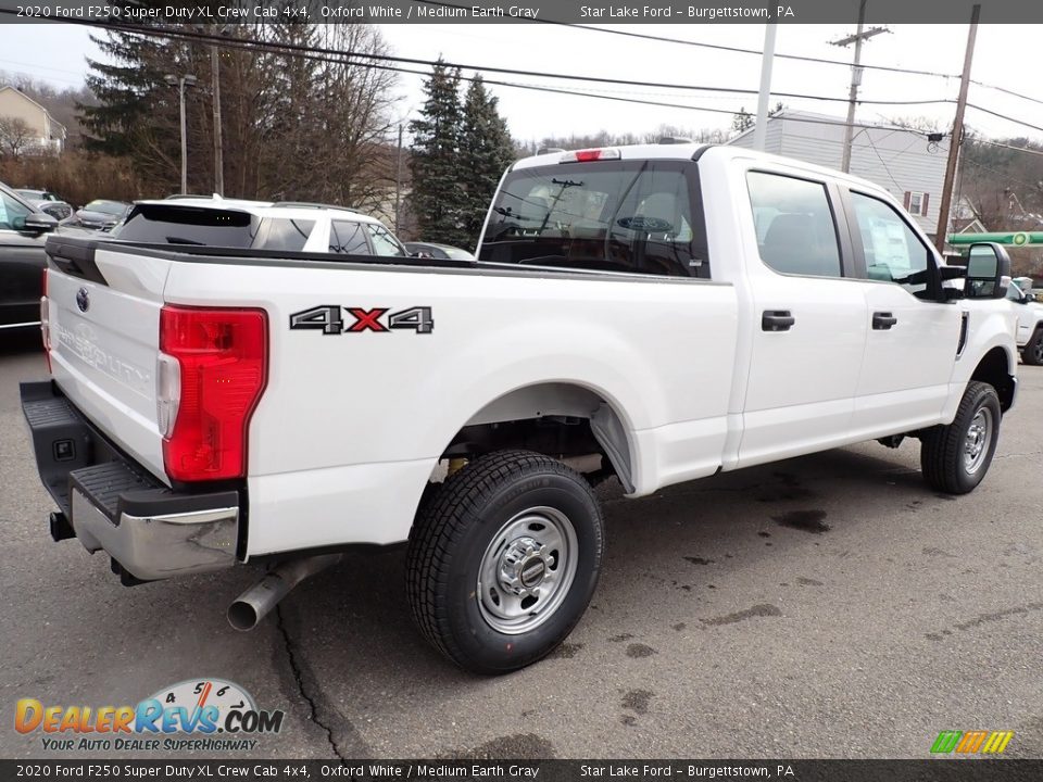 2020 Ford F250 Super Duty XL Crew Cab 4x4 Oxford White / Medium Earth Gray Photo #6