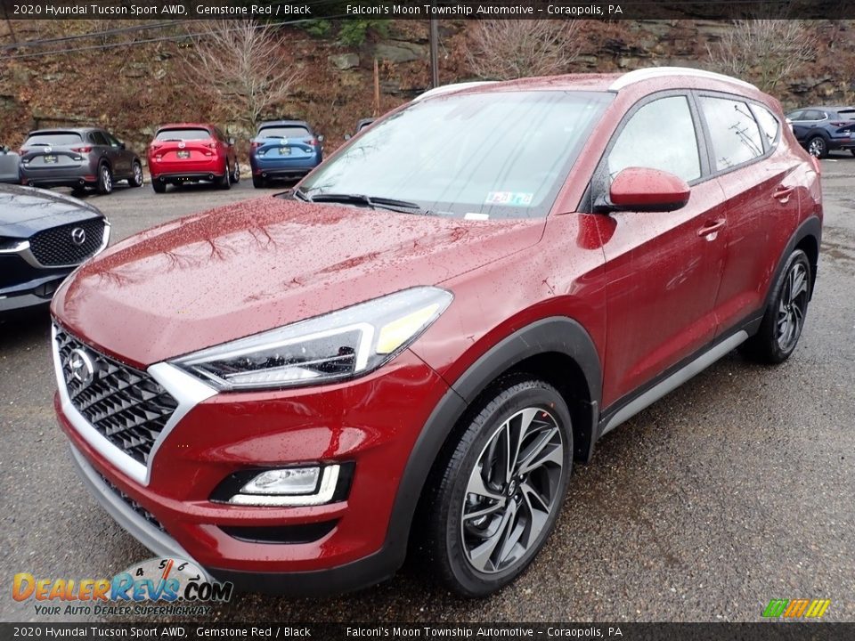 Front 3/4 View of 2020 Hyundai Tucson Sport AWD Photo #5